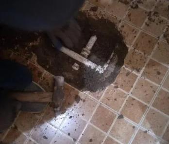 兴宾卫生间漏水维修公司为您分享下卫生间渗水如何处理及注意事项