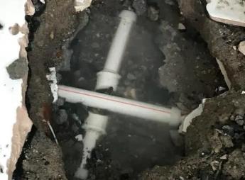 兴宾阳台漏水维修公司为您分享楼上楼下漏水怎么处理